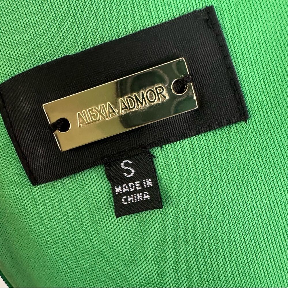 Alexia Admor Yvette Dripped Waist Dress Size S Green - Picture 6 of 8